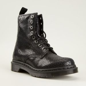 Doc Marten ALIX Grey Snakeskin 9 hole size 8 New!